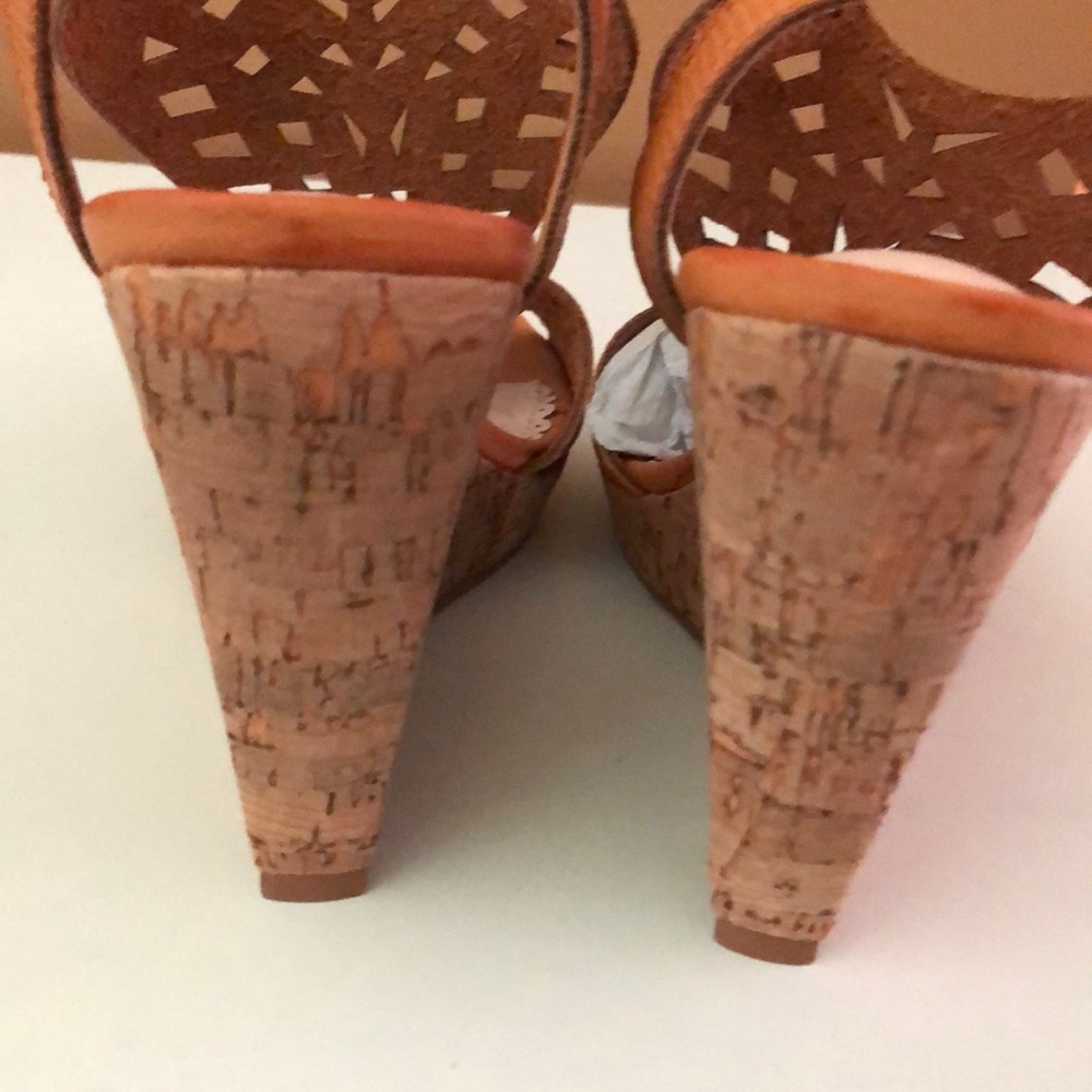 Sandals - Picture 3 of 5